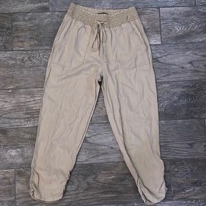 tan capri joggers
